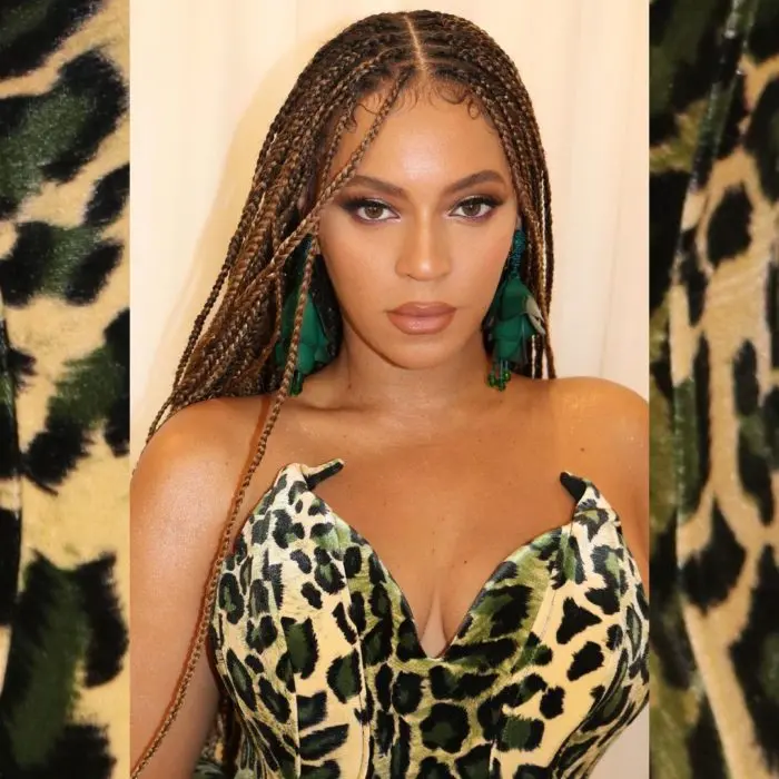 Beyoncé con cejas gruesas