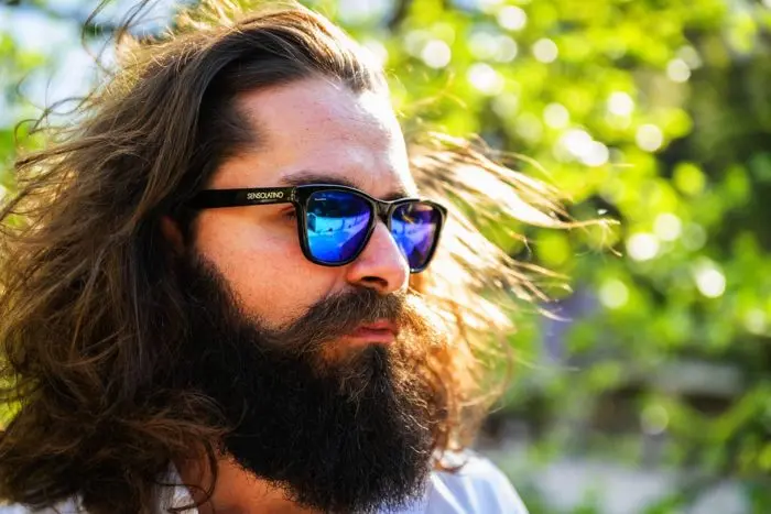 Cómo comprobar si las gafas de sol tienen protección UV