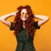 Cómo Elegir Gafas de Sol para Cabello Rizado