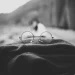 Cómo eliminar arañazos de las gafas paso a paso