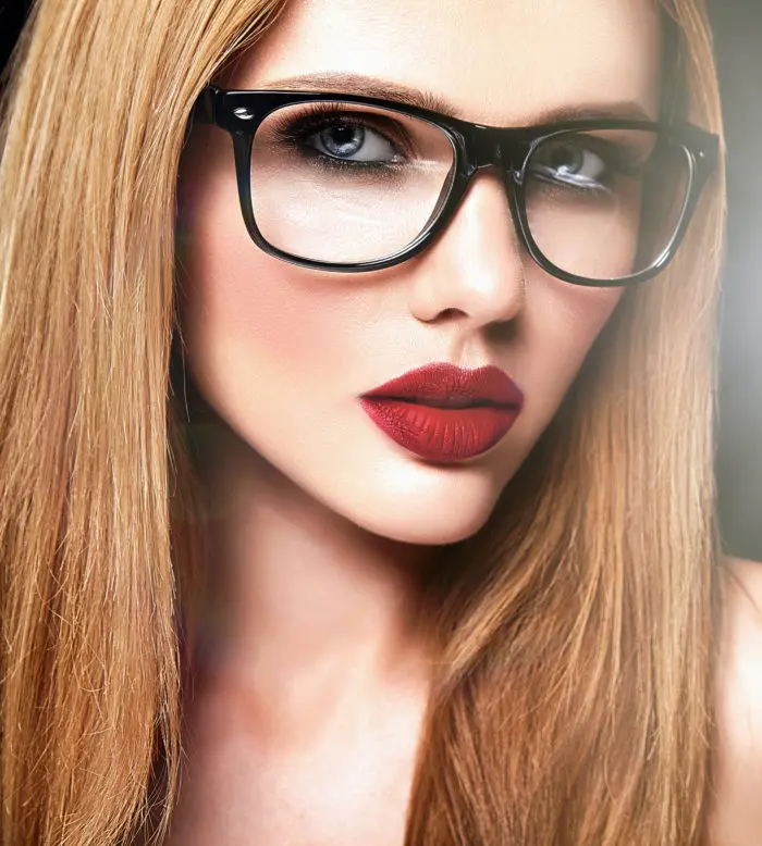 Maquillaje con Gafas