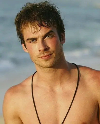 ojos almendrados de ian somerhalder