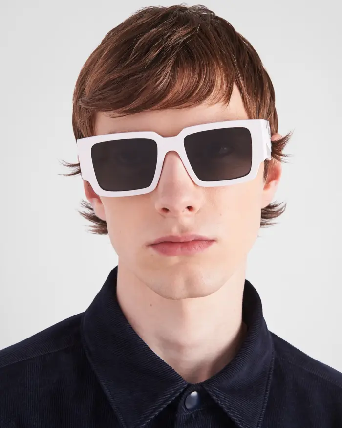 Datos importantes sobre gafas Prada auténticas